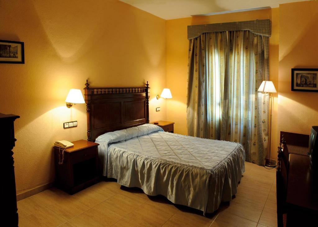 Hotel El Oasis Carchel Стая снимка