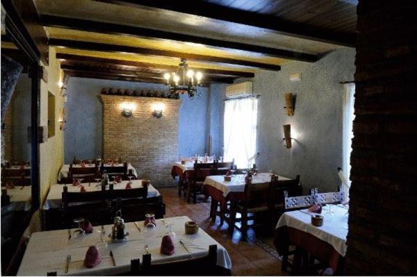 Hotel El Oasis Carchel Екстериор снимка